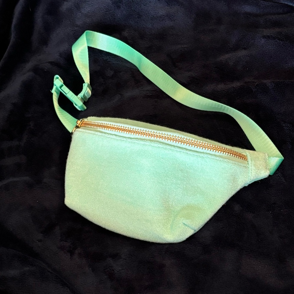 NWOT Mint Stoney Clover Lane x Target Fanny